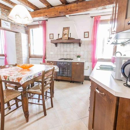 Canal Dream Cosy Apartment With Canal View Venedig Exteriör bild
