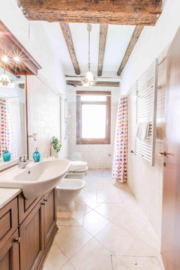 Canal Dream Cosy Apartment With Canal View Venedig Exteriör bild